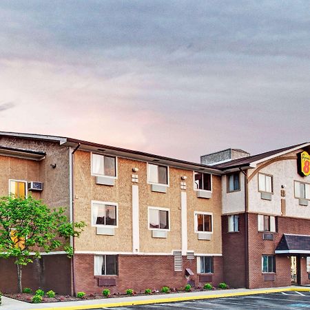 Super 8 By Wyndham Baltimore/Essex Area Esterno foto