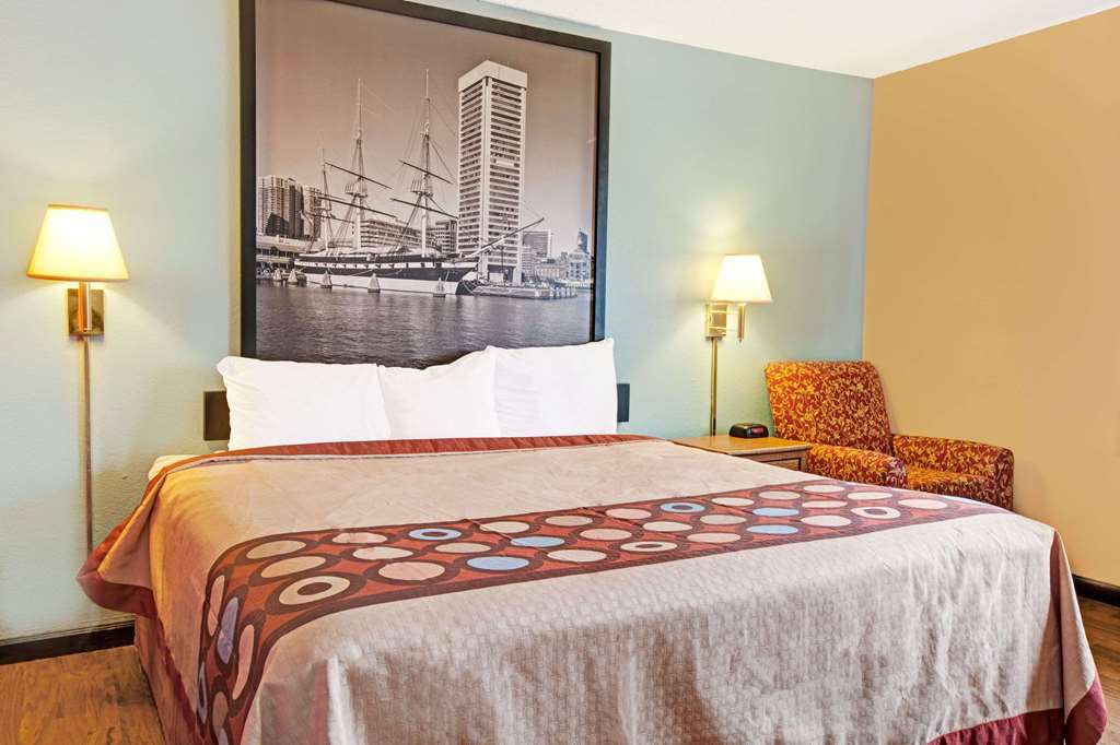 Super 8 By Wyndham Baltimore/Essex Area Camera foto